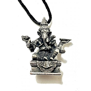 1662633257-38112100 - Sacred Essence