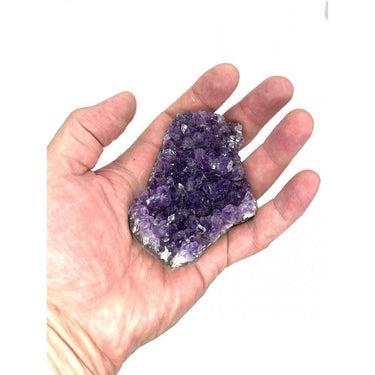 1690533585-22768000 - Sacred Essence