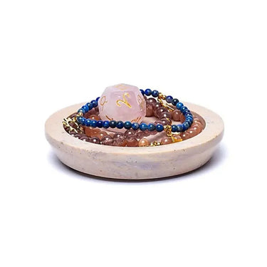 1768226502-99289400 - Sacred Essence