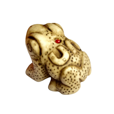 Frog Totem 3 Altar Stone - Sacred Essence